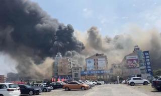 杭州冰雪大世界火灾