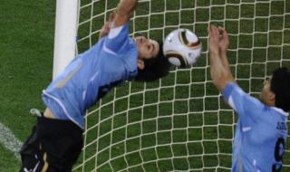 苏亚雷斯世界杯手球