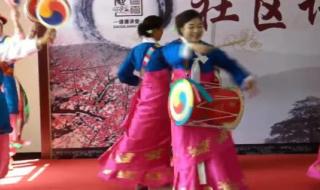 广场舞红太阳照边疆 广场舞红太阳照边疆