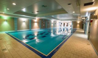 开个游泳馆大约多少钱 开个游泳馆大约多少钱